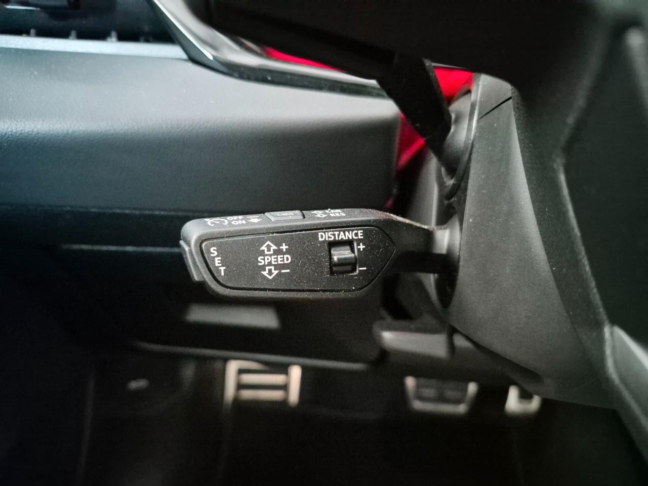 Audi A6 AVANT *NEW GENERETION* S LINE EDITION TDI S-TRONIC TETTO MATRIX DISPLAY PASS. 360° AUTO UFFICIALE AUDI 1 PROPRIETARIO