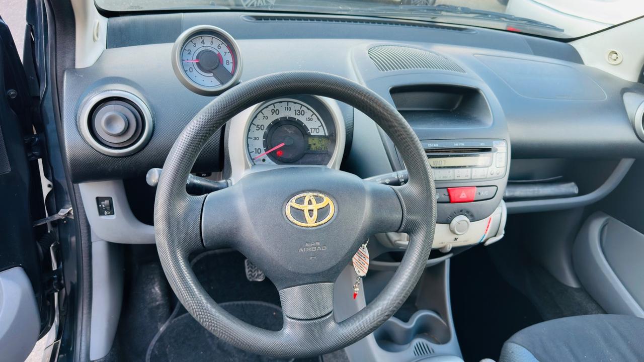 Toyota Aygo 1.0 12V VVT-i 3 porte Sol