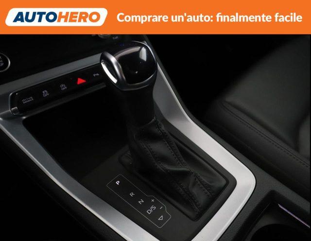 AUDI Q3 35 TDI Business Advanced