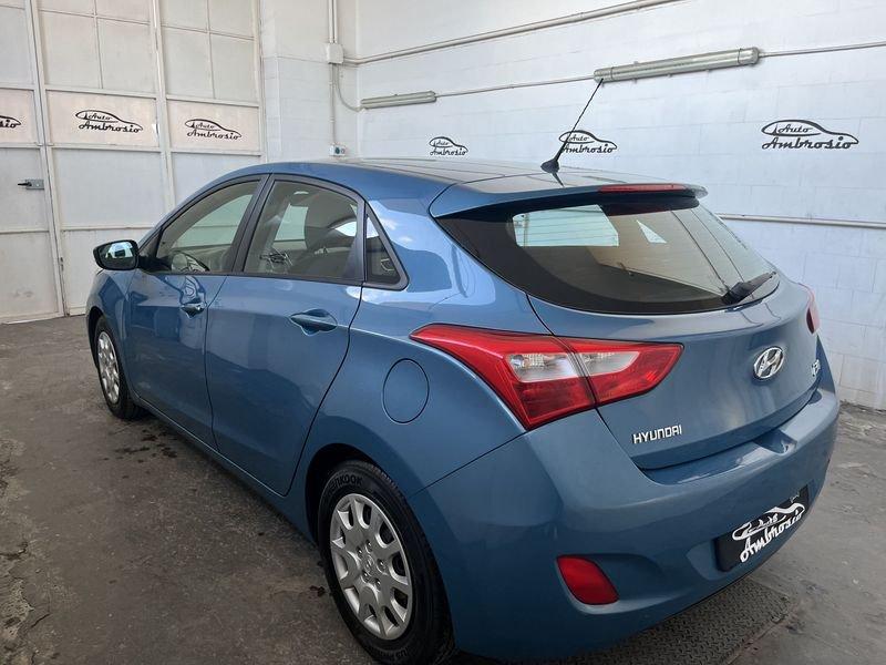 Hyundai i30 i30 5p 1.6 crdi Comfort 110cv auto