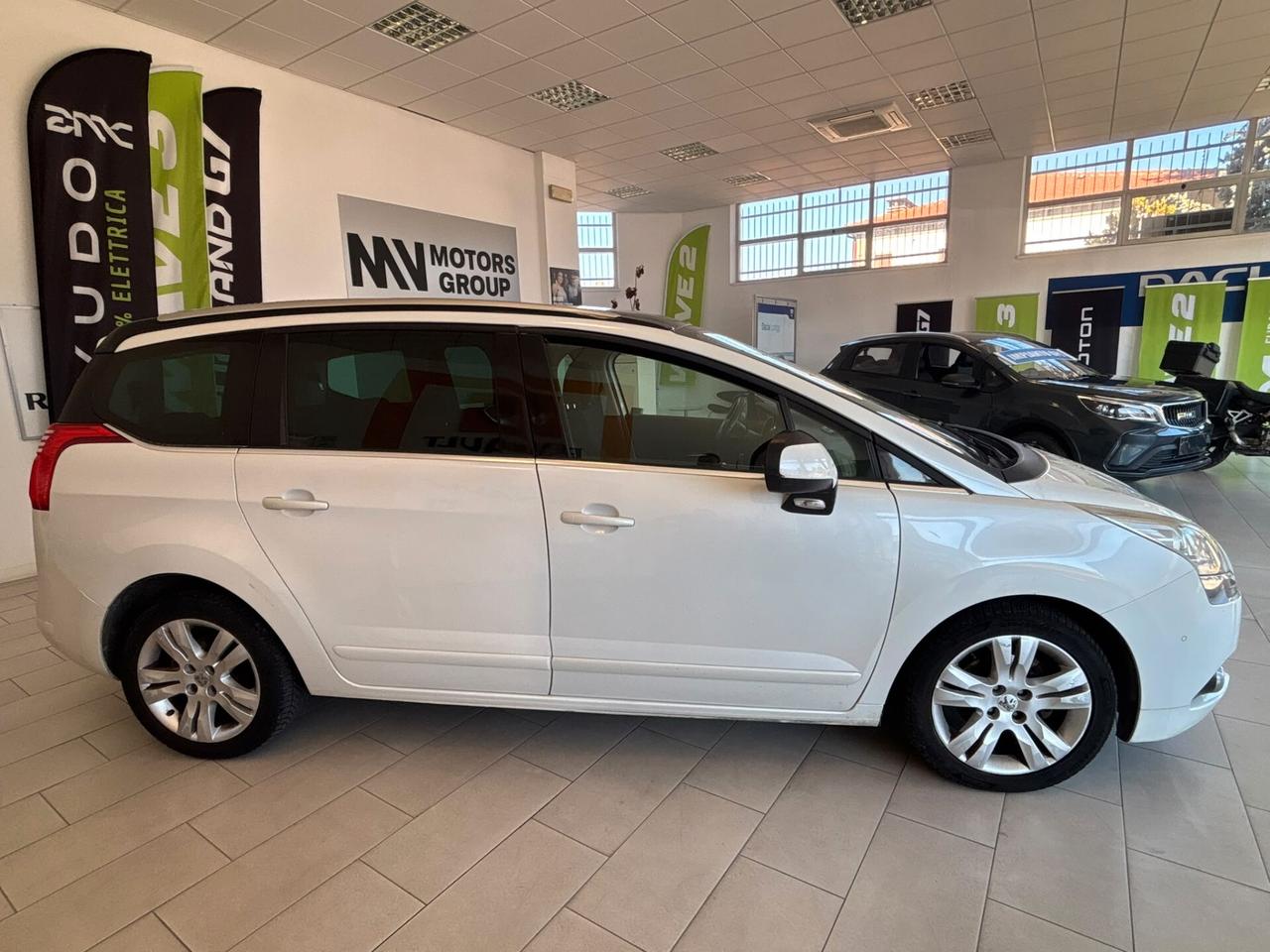 Peugeot 5008 1.6 HDi 112CV Allure
