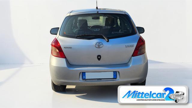 TOYOTA Yaris 1.4 D-4D 5 porte