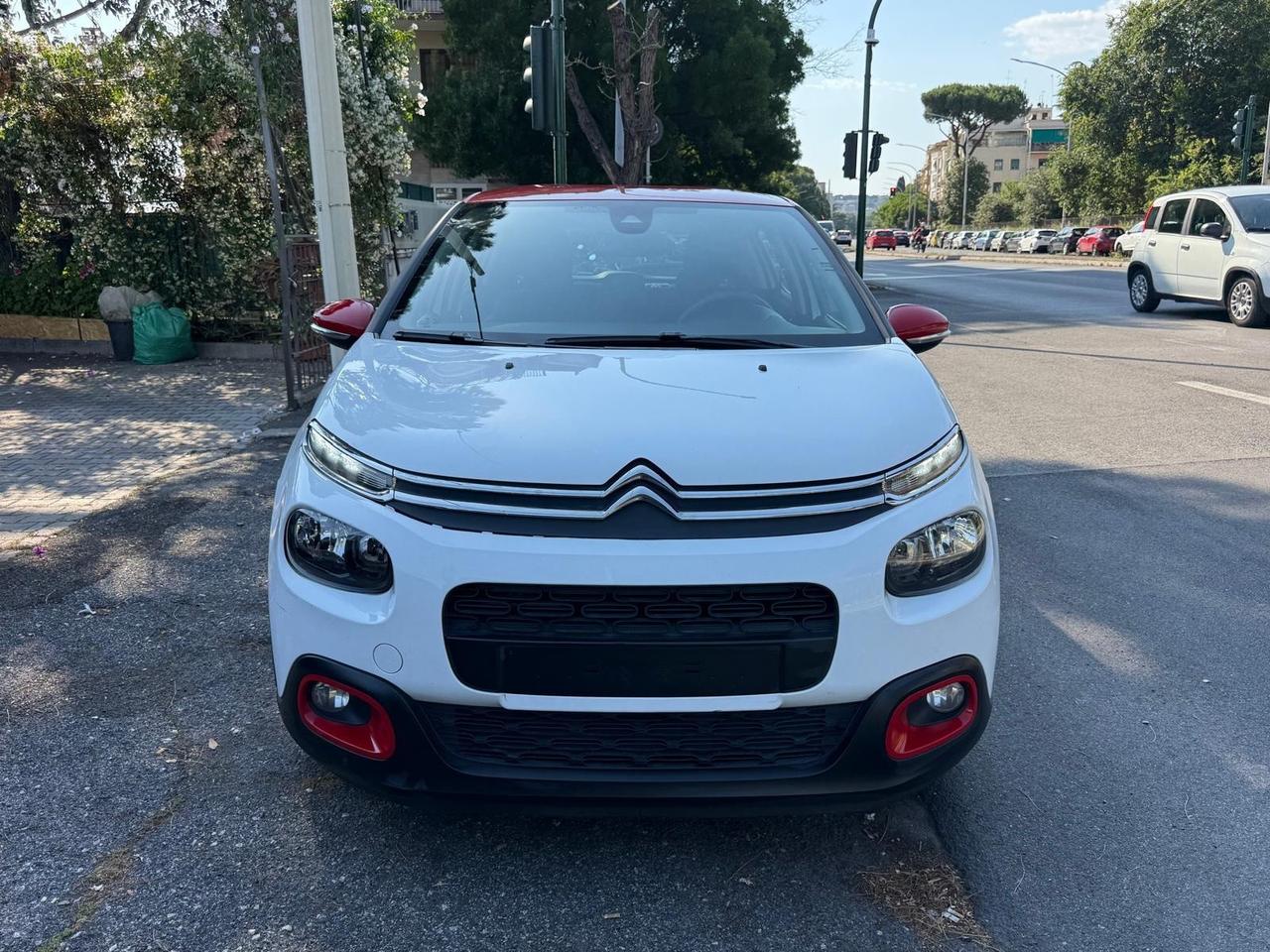 Citroen C3 83cv Benzina 5 porte Shine Navi bicolor pdc