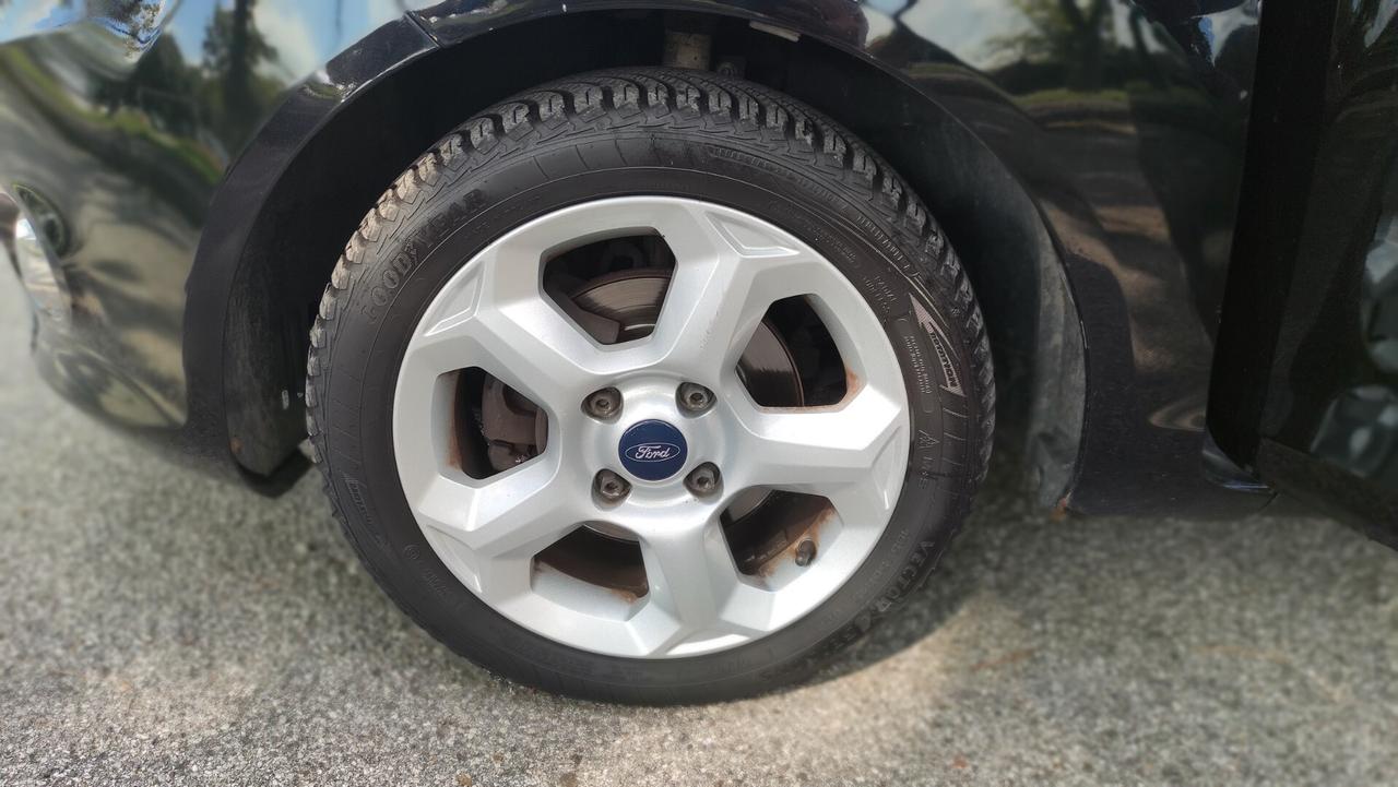 Ford Fiesta 1.4 TDCi 5p. Titanium NEOPATENTATI - 2010