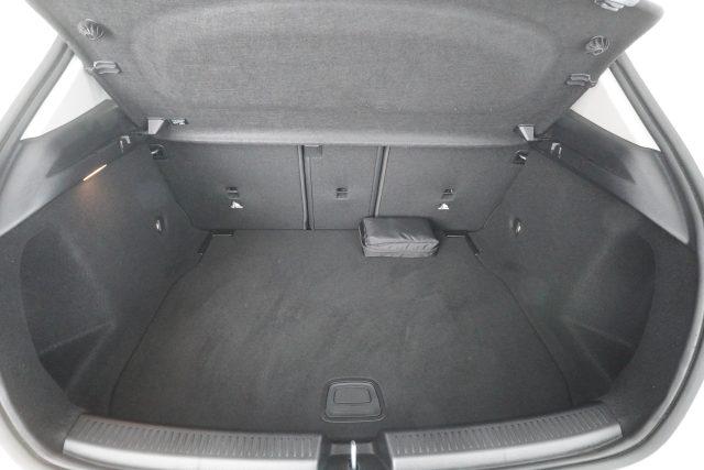 MERCEDES-BENZ A 180 A 180 Automatic Progressive Advanced