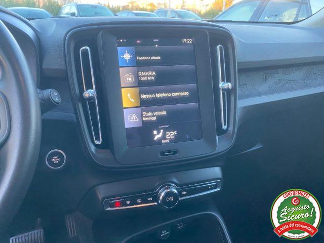 VOLVO XC40 T2 Geartronic Momentum Pro Automatico