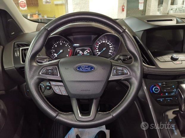 Ford Kuga 2.0tdci 180cv Powershift AWD Vignale