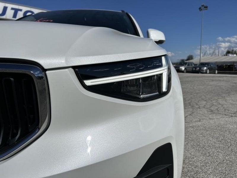 Volvo XC40 B3 automatico Essential 12.485 KM!! PARI NUOVO