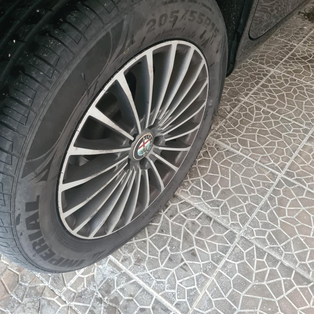 Alfa Romeo 147 1.9 JTD 120CV 5 porte Exclusive