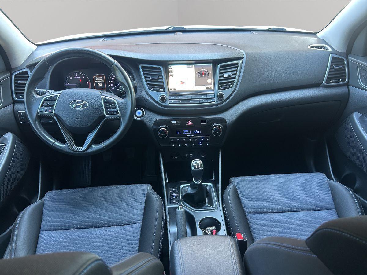 HYUNDAI - Tucson - 1.7 CRDi 115 CV XPossible TELECAMERA NAVI