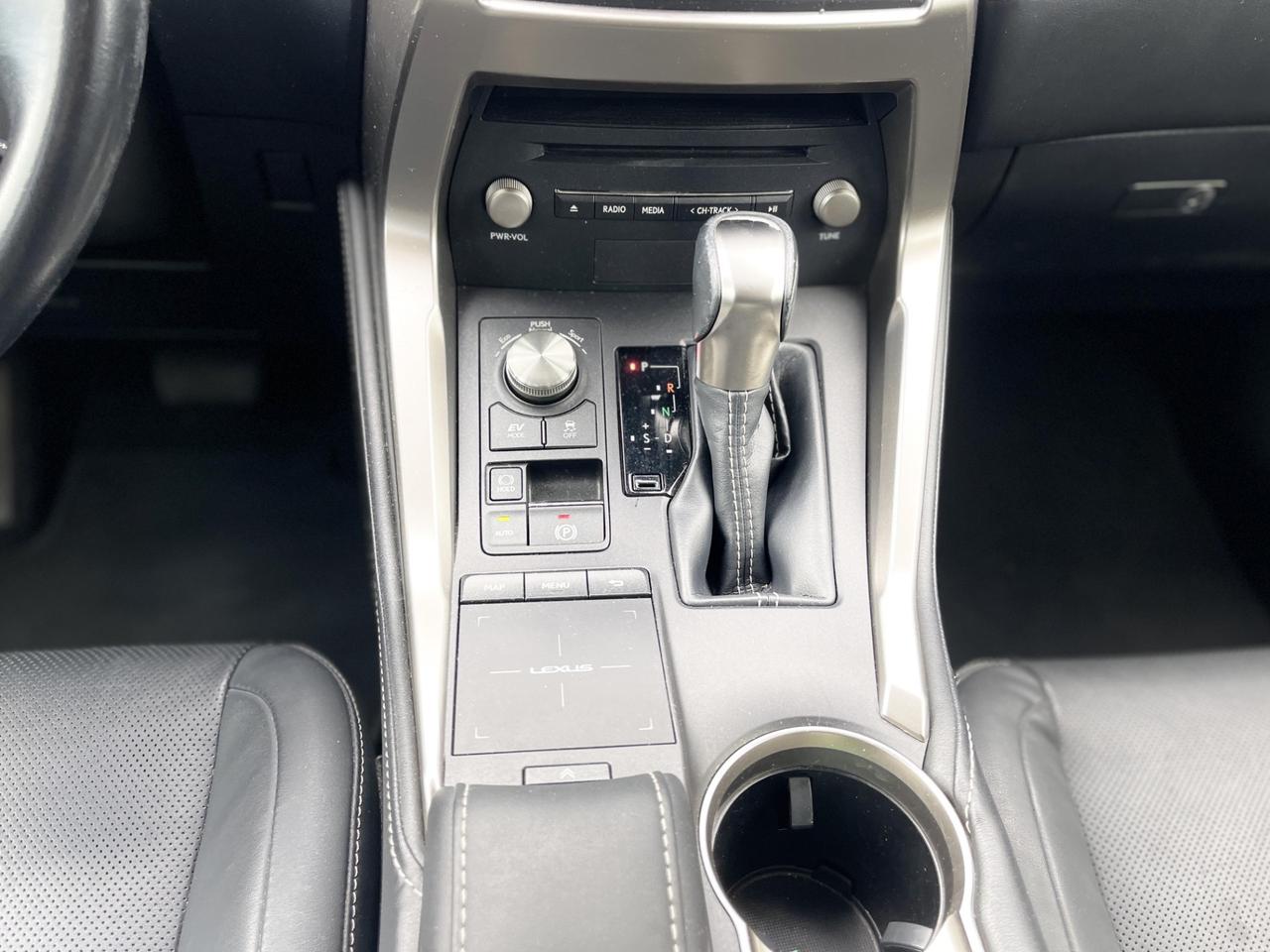 Lexus NX 300h Luxury 2.5 Hybrid 155CV E6 - 2020