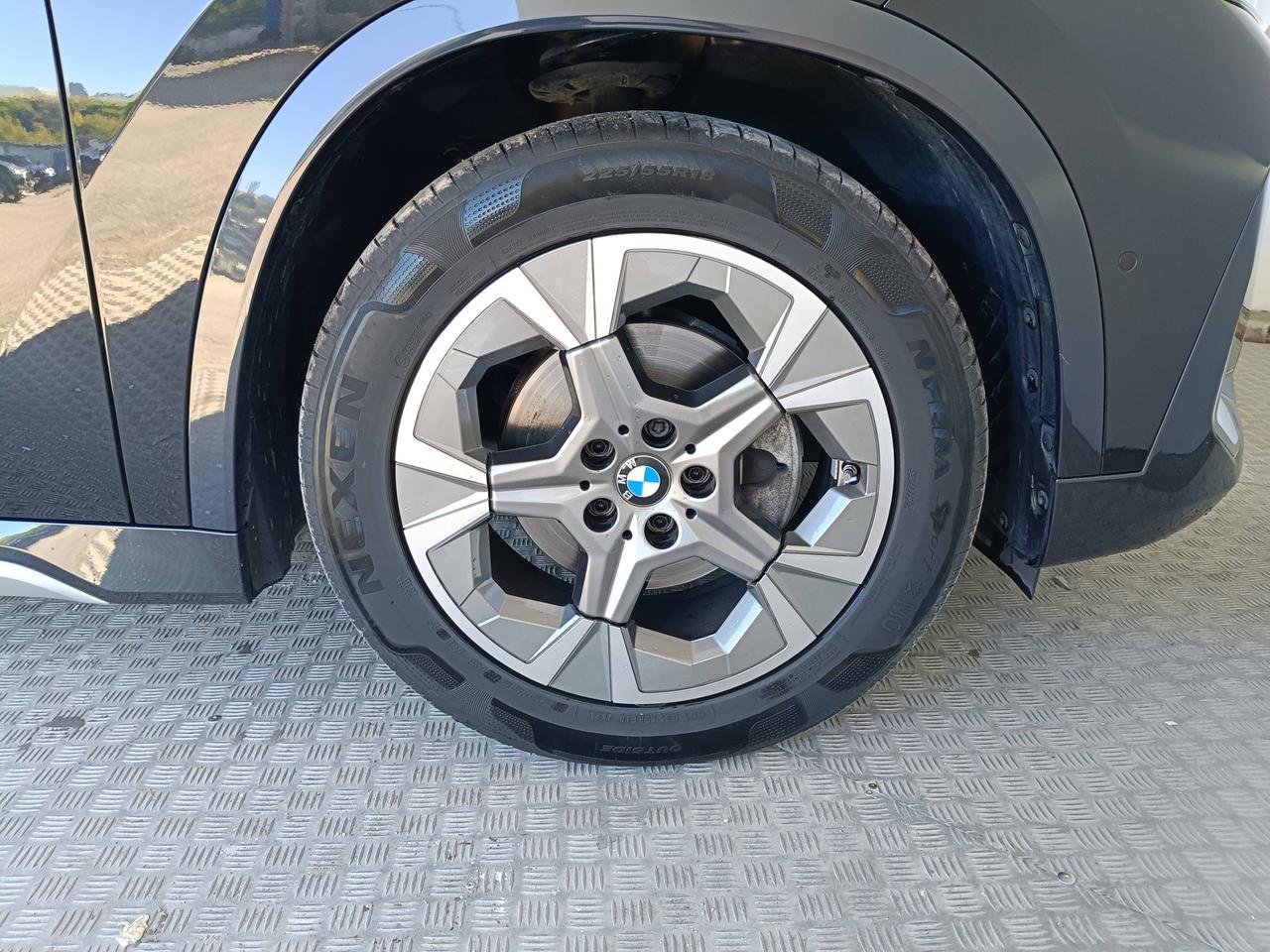 BMW X1 U11 - X1 sdrive18i X-Line auto