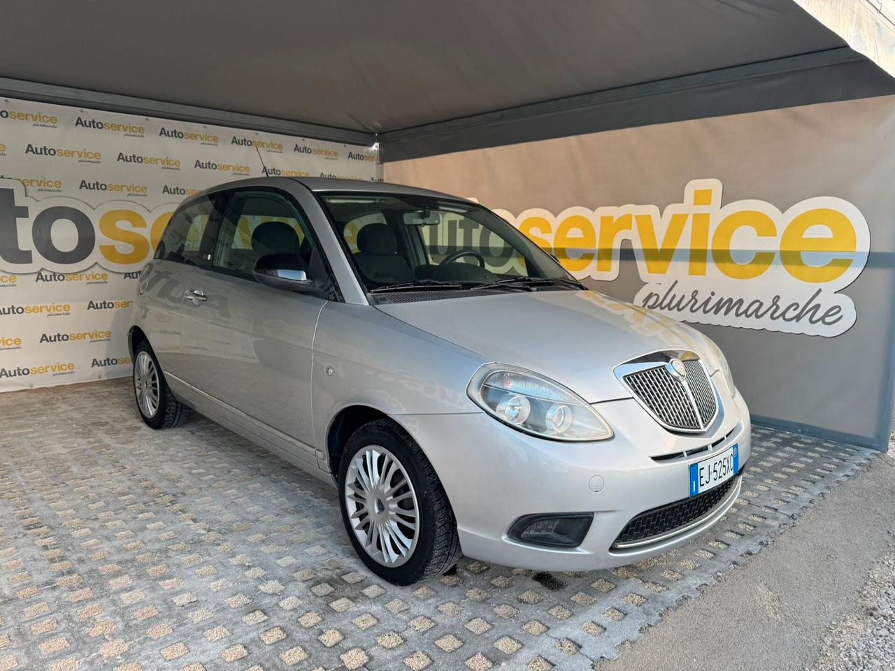Lancia Ypsilon 1.2benzina