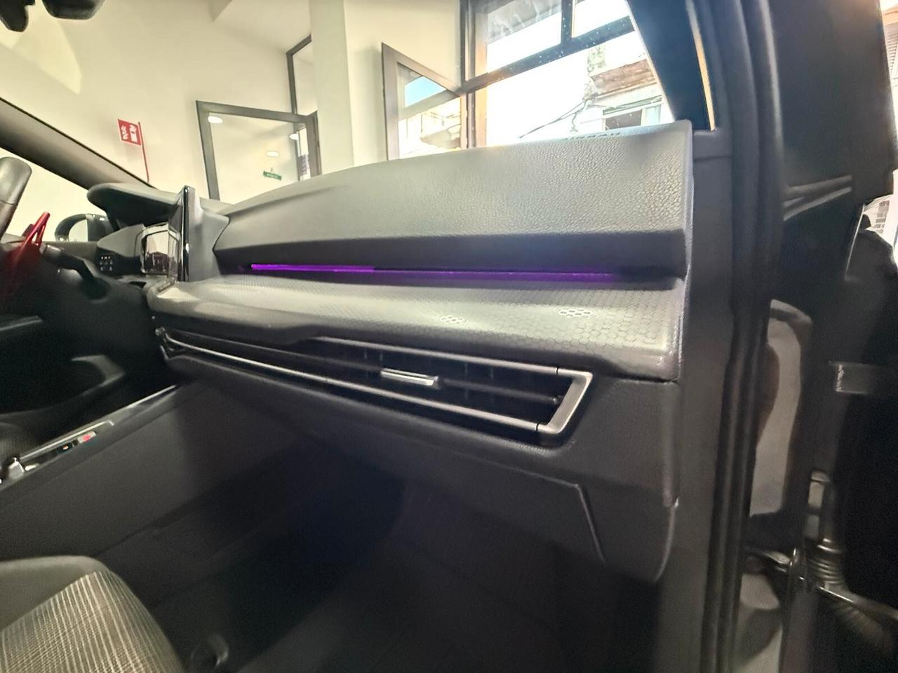 Volkswagen Golf GTI 2.0 TSI DSG