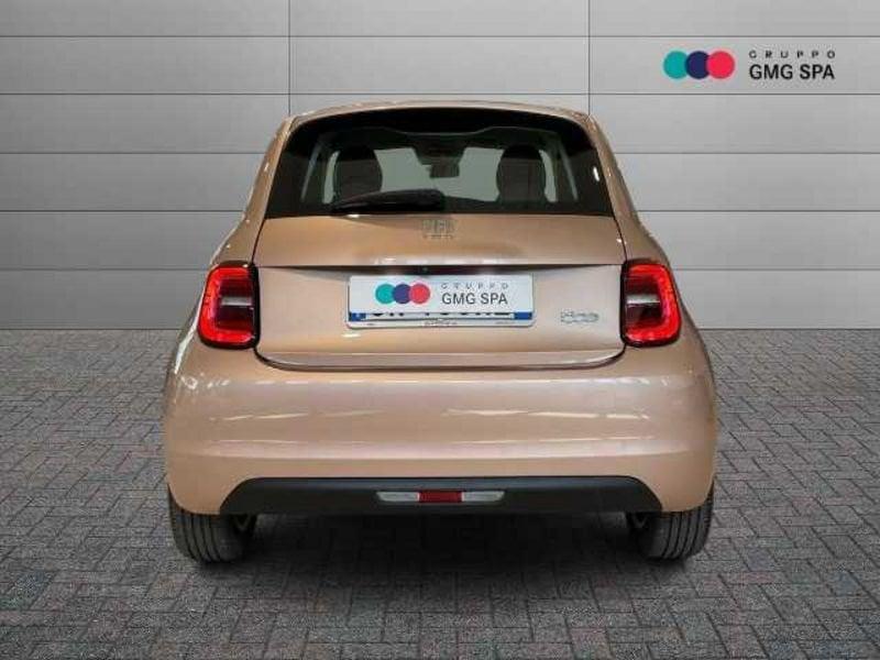 FIAT 500e 42 kWh Icon