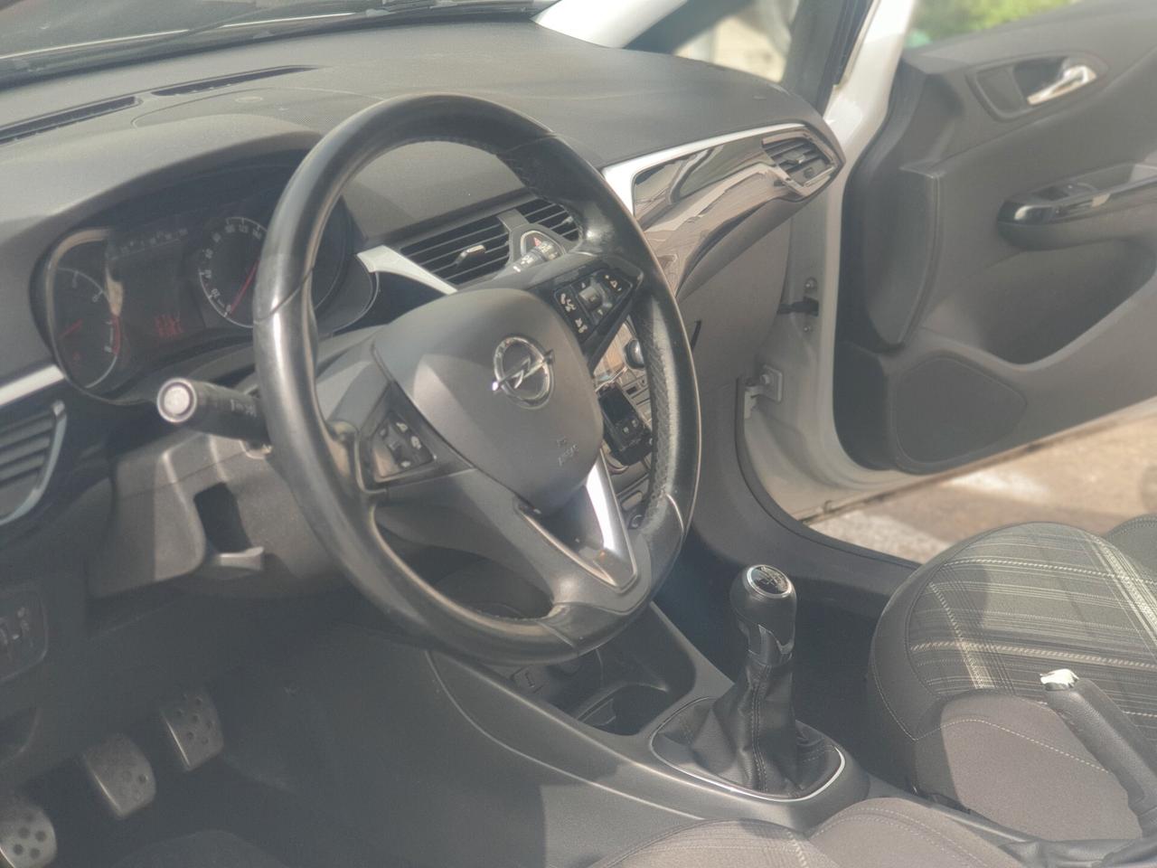 Opel Corsa 1.4 90CV GPL Tech Coupé b-Color