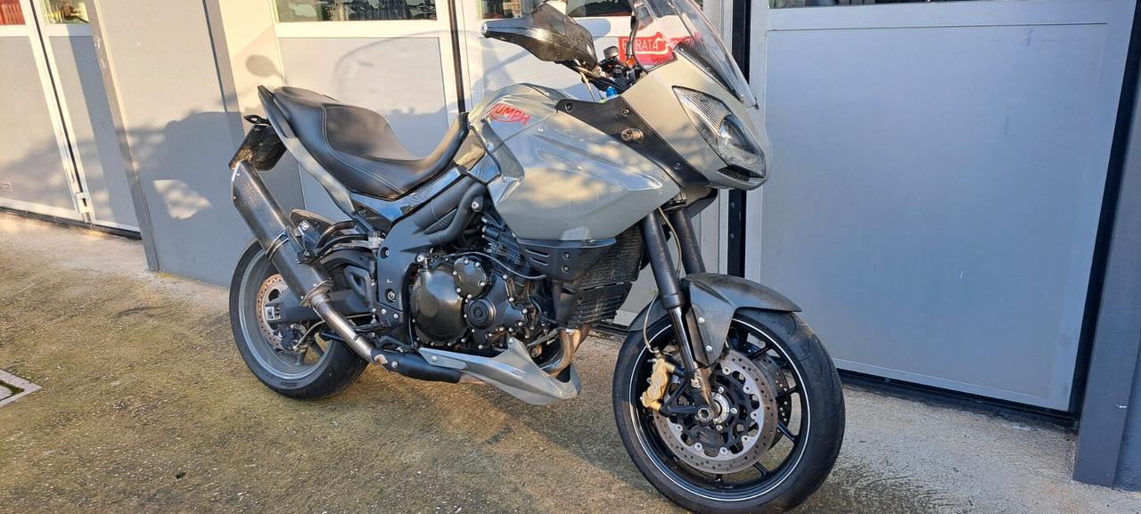 Triumph Tiger 1050