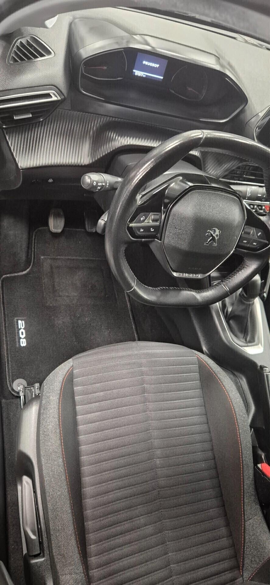 Peugeot 208 PureTech 75 TUA€191,00 AL MESE Like