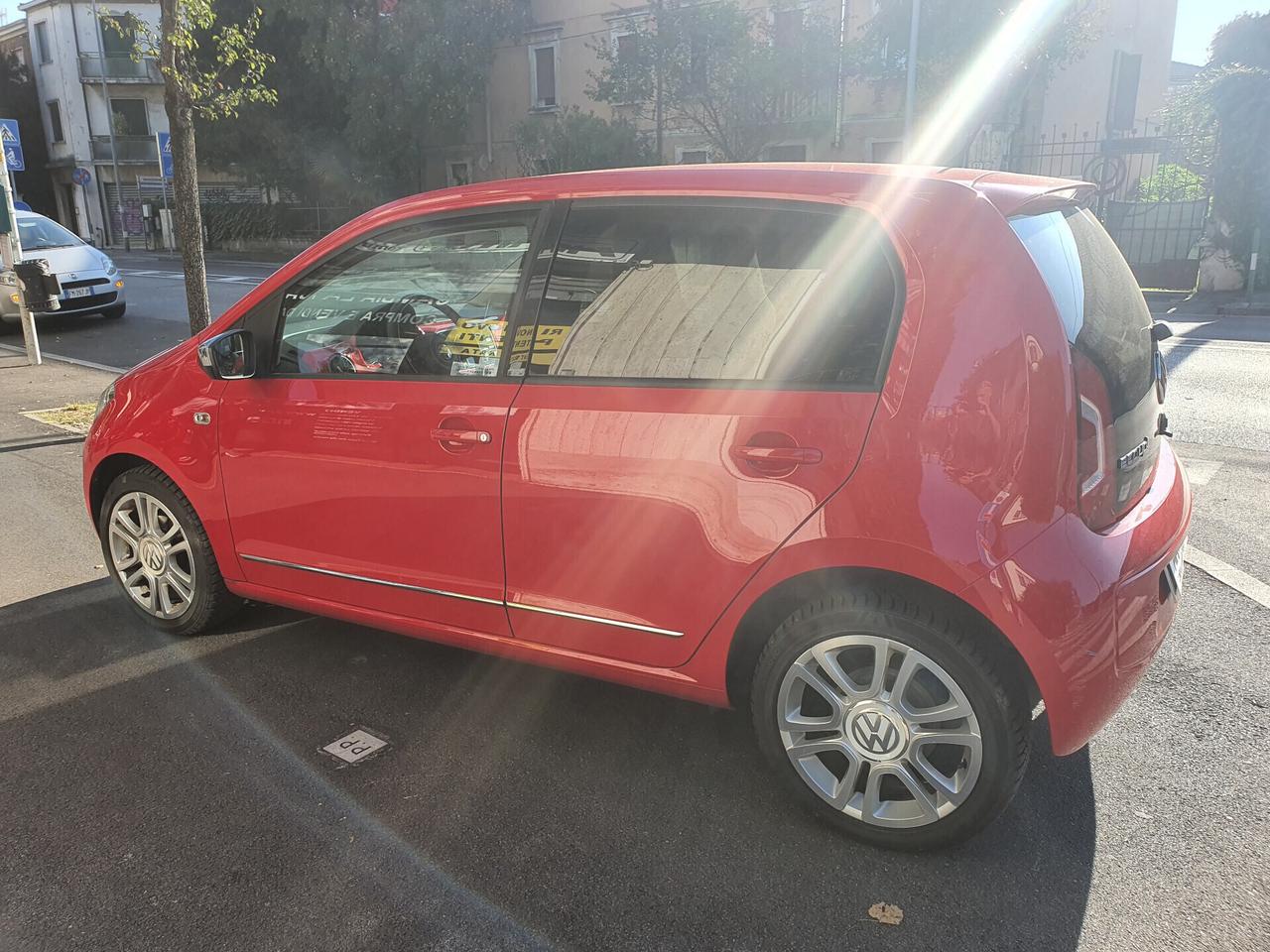 Volkswagen up! 1.0 5p. eco take BlueMotion Technology