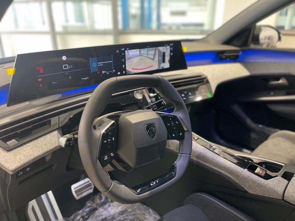 Peugeot 3008 GT Hybrid 145 TURBO A CATENA 8 ANNI DI GARANZIA