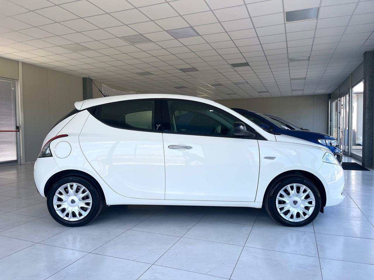 Lancia Ypsilon 1.2 69 CV 5 porte KM 104000