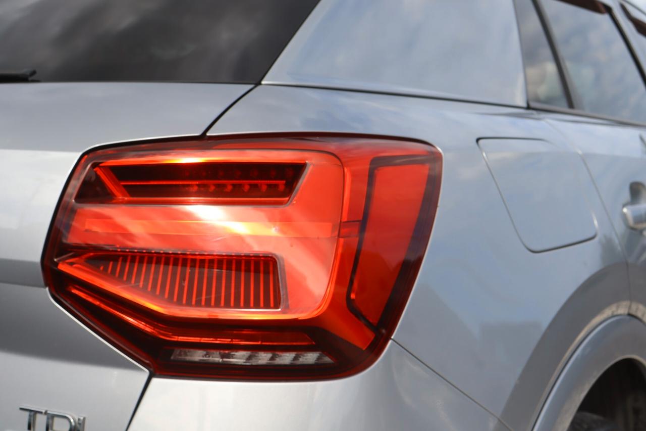 Audi Q2 2.0 TDI Tua A SOLI 165€