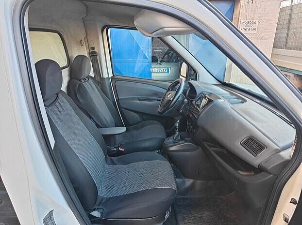 FIAT Doblò 1.6 MJT 105 cv FURGONE - 2014