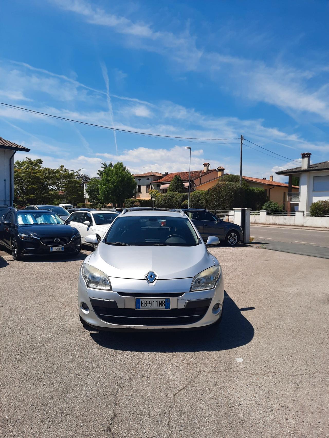 Renault Megane 1.5 dCi UNICO.PRO SporTour Confort