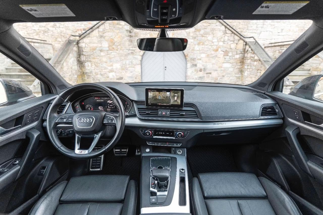 Audi Q5 2.0 TFSI quattro S tronic line plus