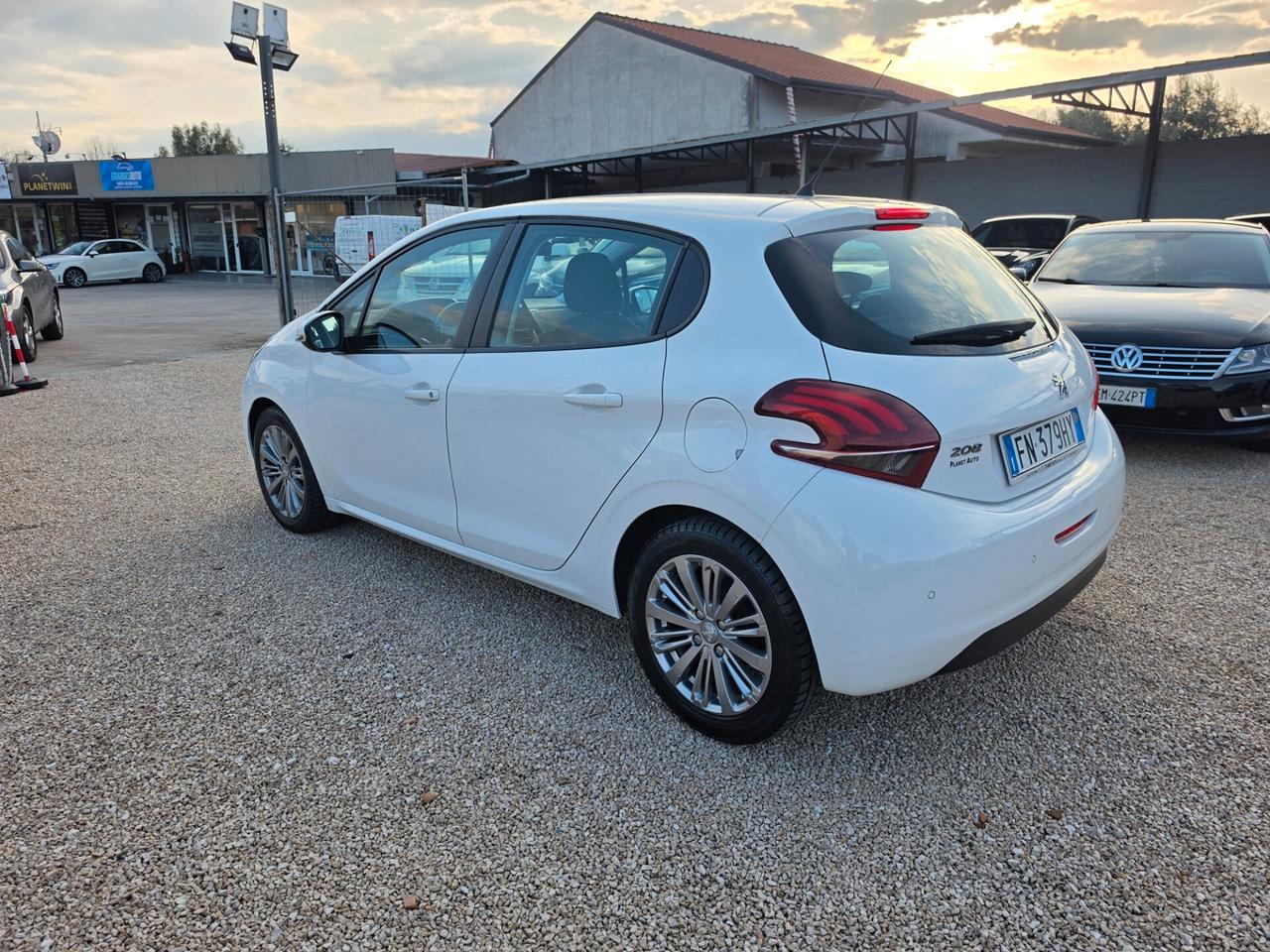 Peugeot 208 PureTech 82 5p. GPL Active