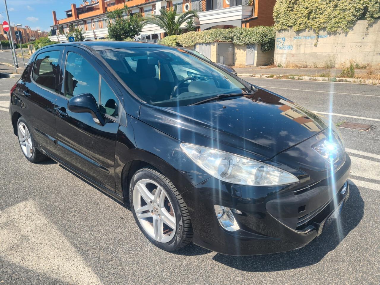 Peugeot 308 1.6 HDi 110CV 5p. Féline (6 Marce)