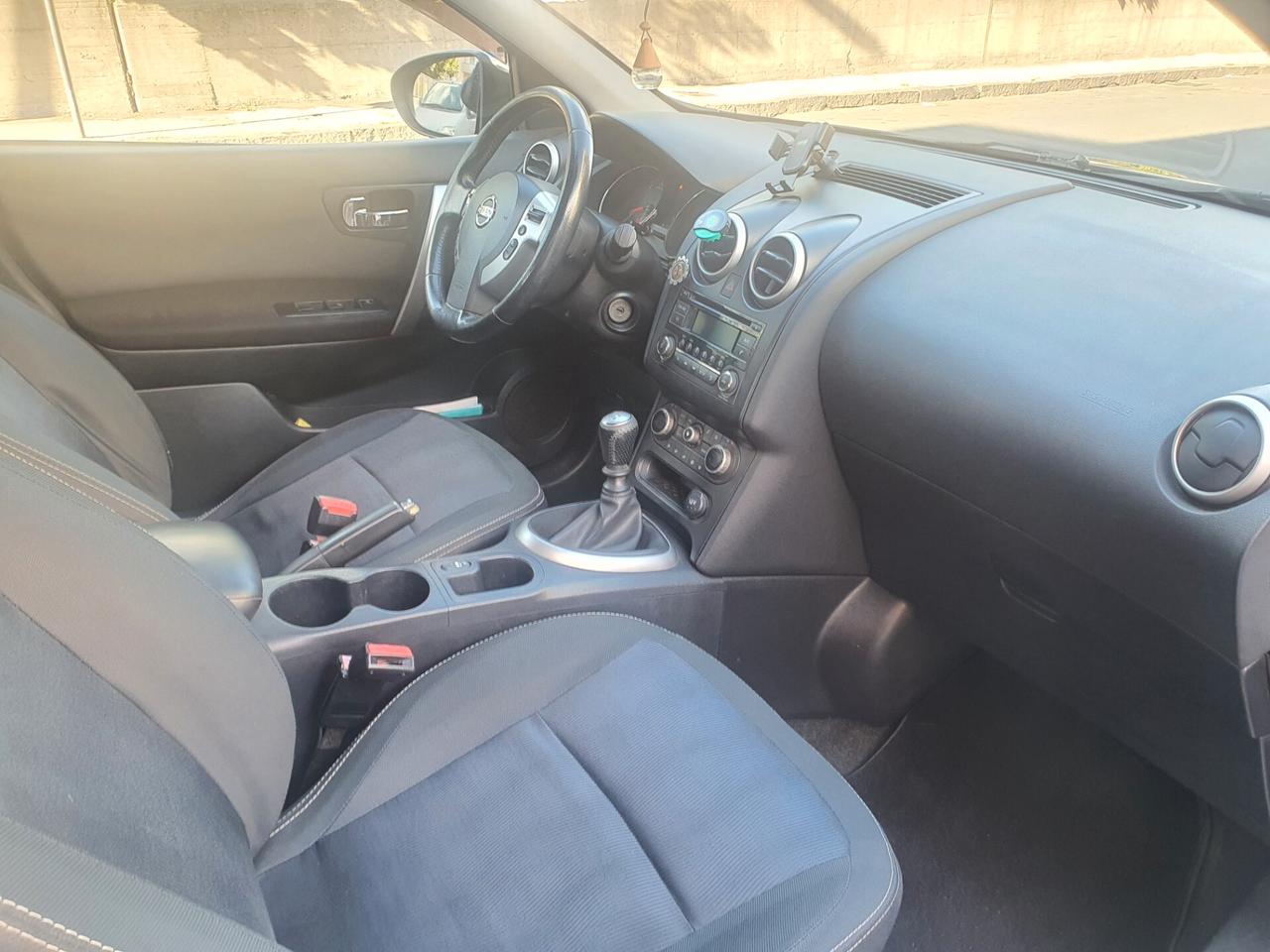 Nissan Qashqai modello Acenta