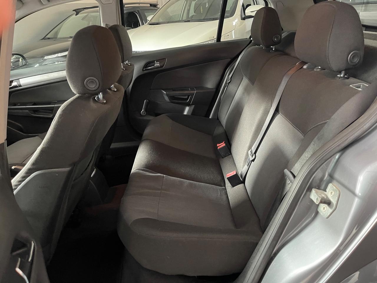 Opel Astra 1.7 CDTI 101CV 5 porte Cosmo