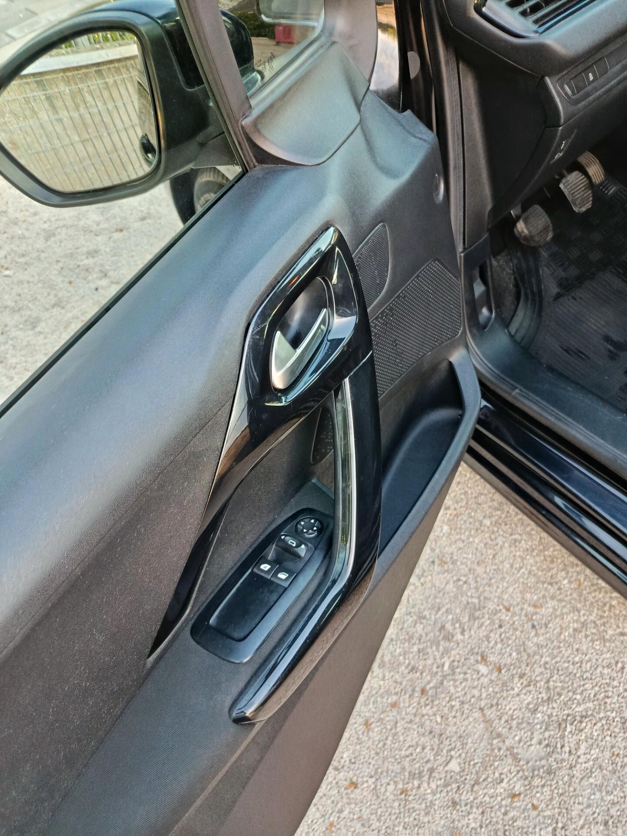 Peugeot 208 PureTech 68 5 porte Active
