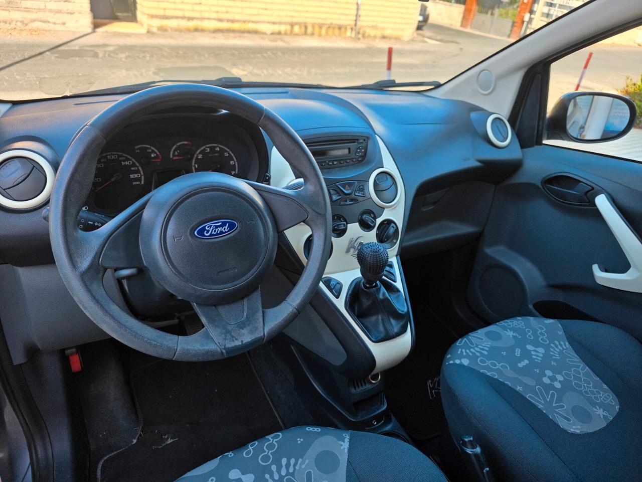 Ford Ka Ka+ 1.3 TDCi 75CV cDPF Business