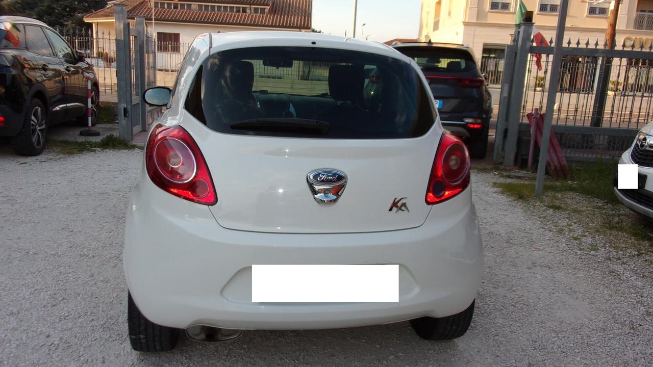 Ford Ka Ka 1.2 8V 69CV Titanium
