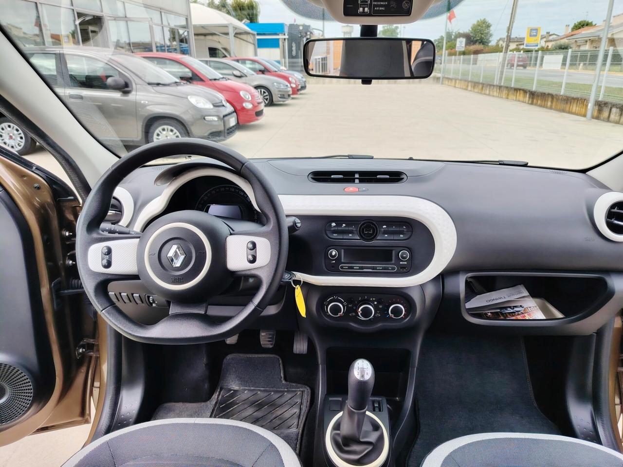 Renault Twingo SCe Lovely