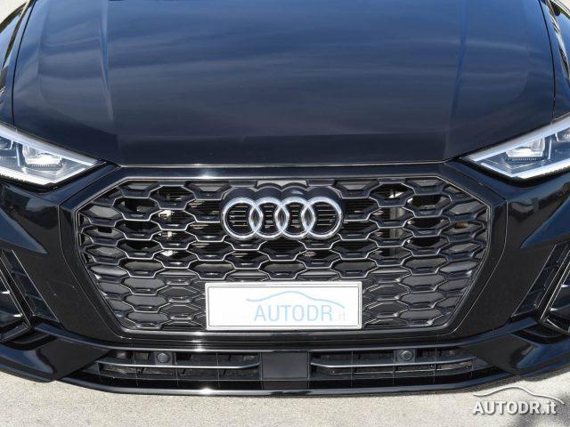 AUDI Q3 SPB 45 TFSIe S-Tronic S-Line LED, Navi, Cerchi 19"