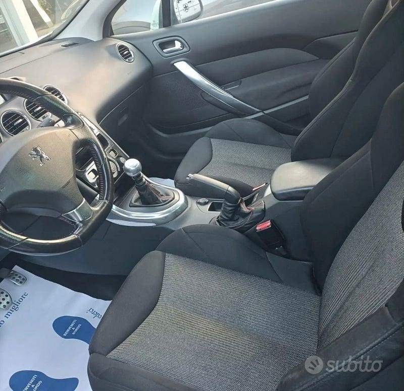 Peugeot 308 308 CC 2.0 hdi 16v Feline 140cv