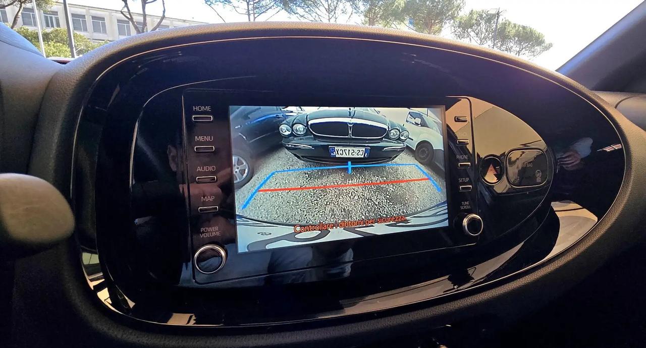 Toyota Aygo X 1.0 Lounge 72cv s-cvt