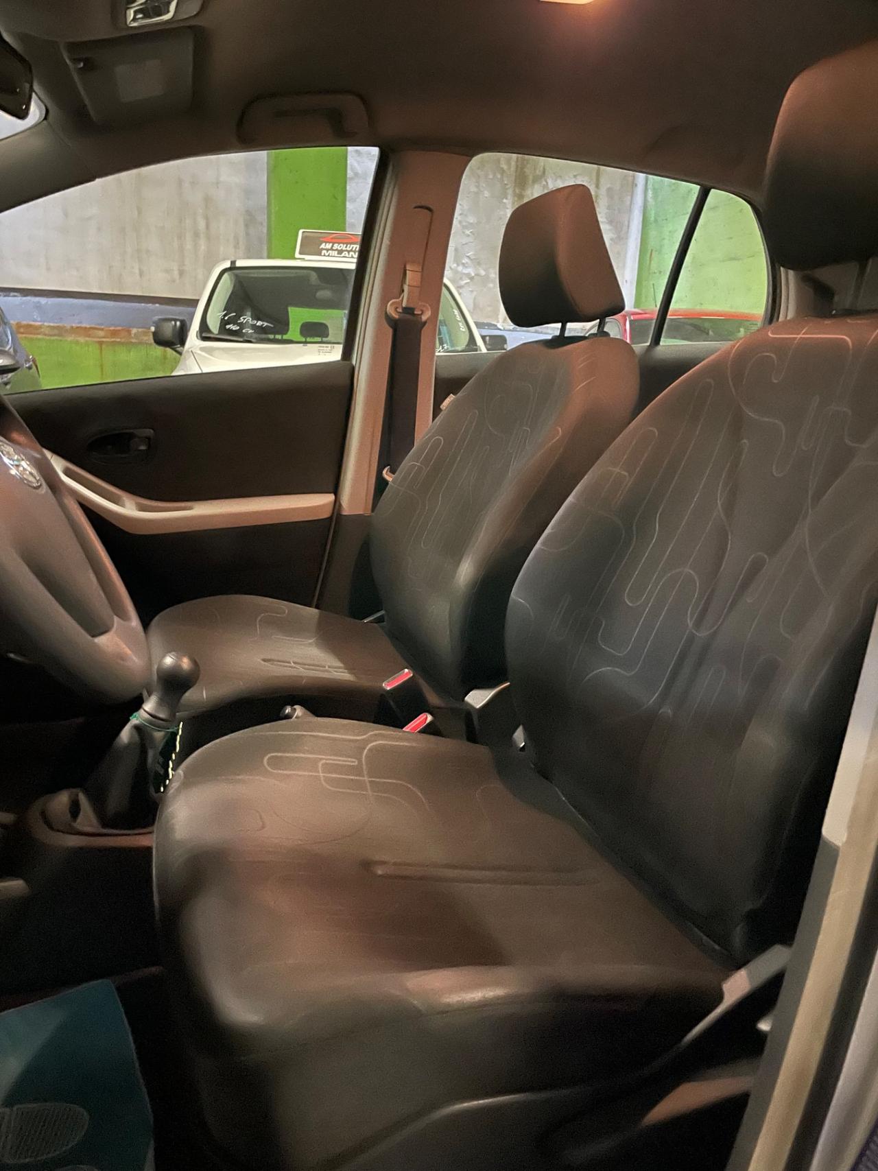Toyota Yaris 1.0 Neopatentati Euro 5