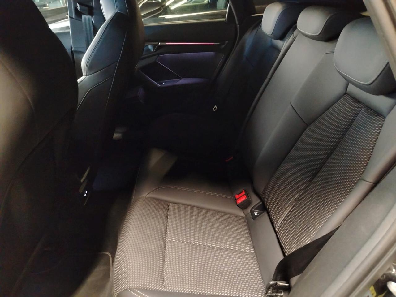 AUDI A3 4ª serie A3 SPB TDI 110 kW S tronic S ...