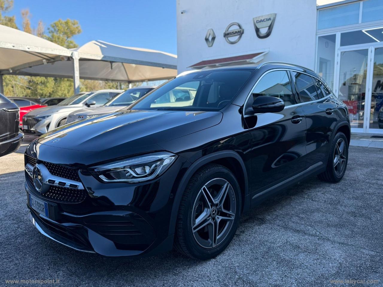 MERCEDES-BENZ GLA 180 d Automatic Premium