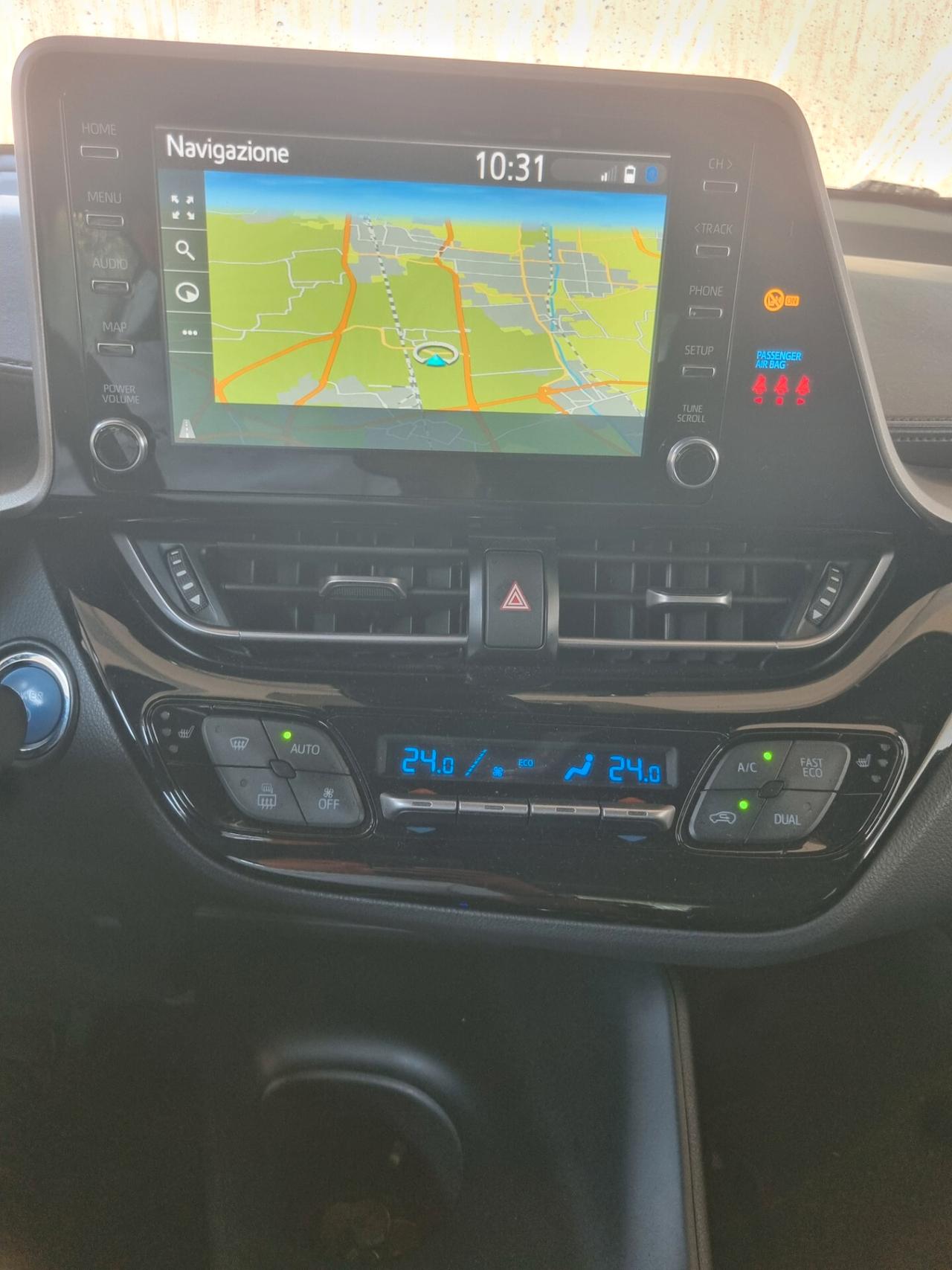 Toyota C-HR 1.8 Hybrid E-CVT Lounge