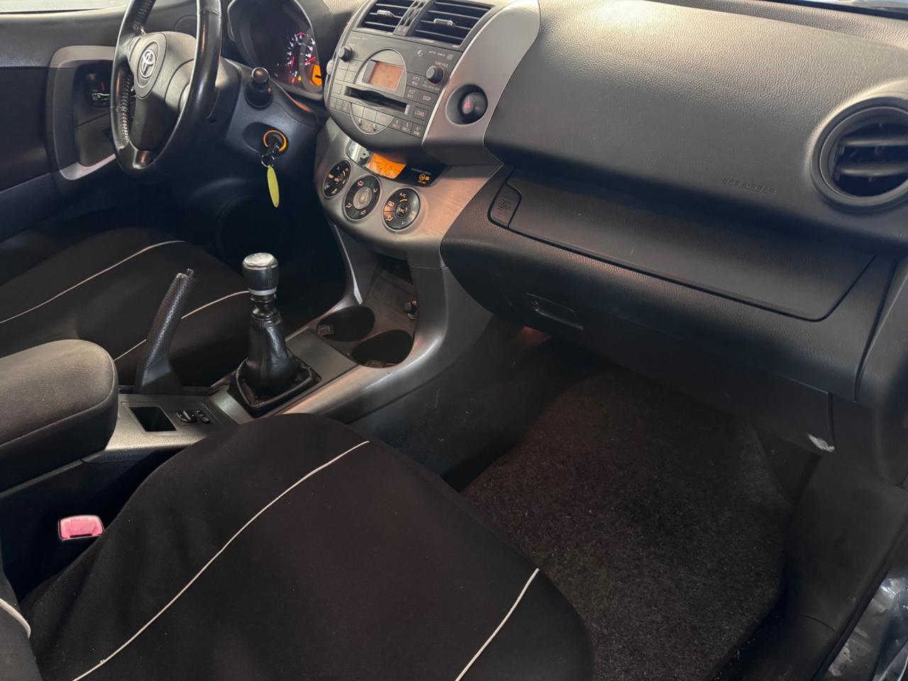 Toyota RAV 4 RAV4 2.2 D-4D 136 CV Luxury