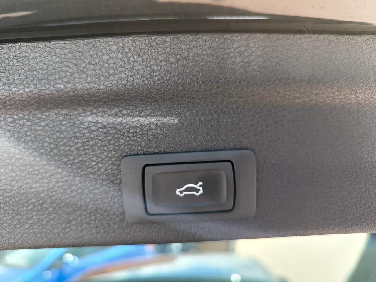 Audi Q3 40 TDI quattro S tronic S line edition