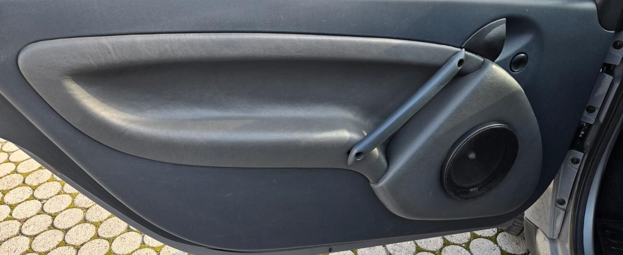 Smart ForTwo 700 coupé pure (45 kW)