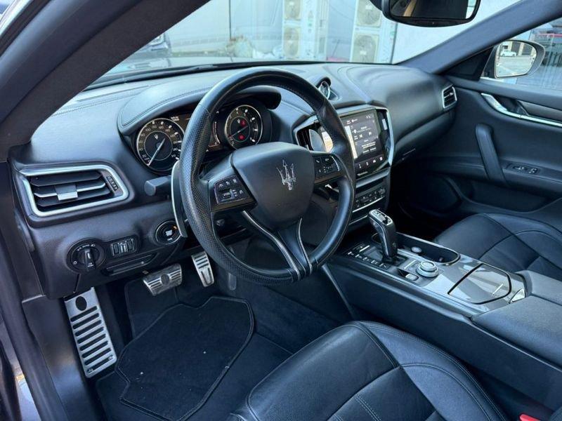 Maserati Ghibli L4 330 CV MHEV Gransport