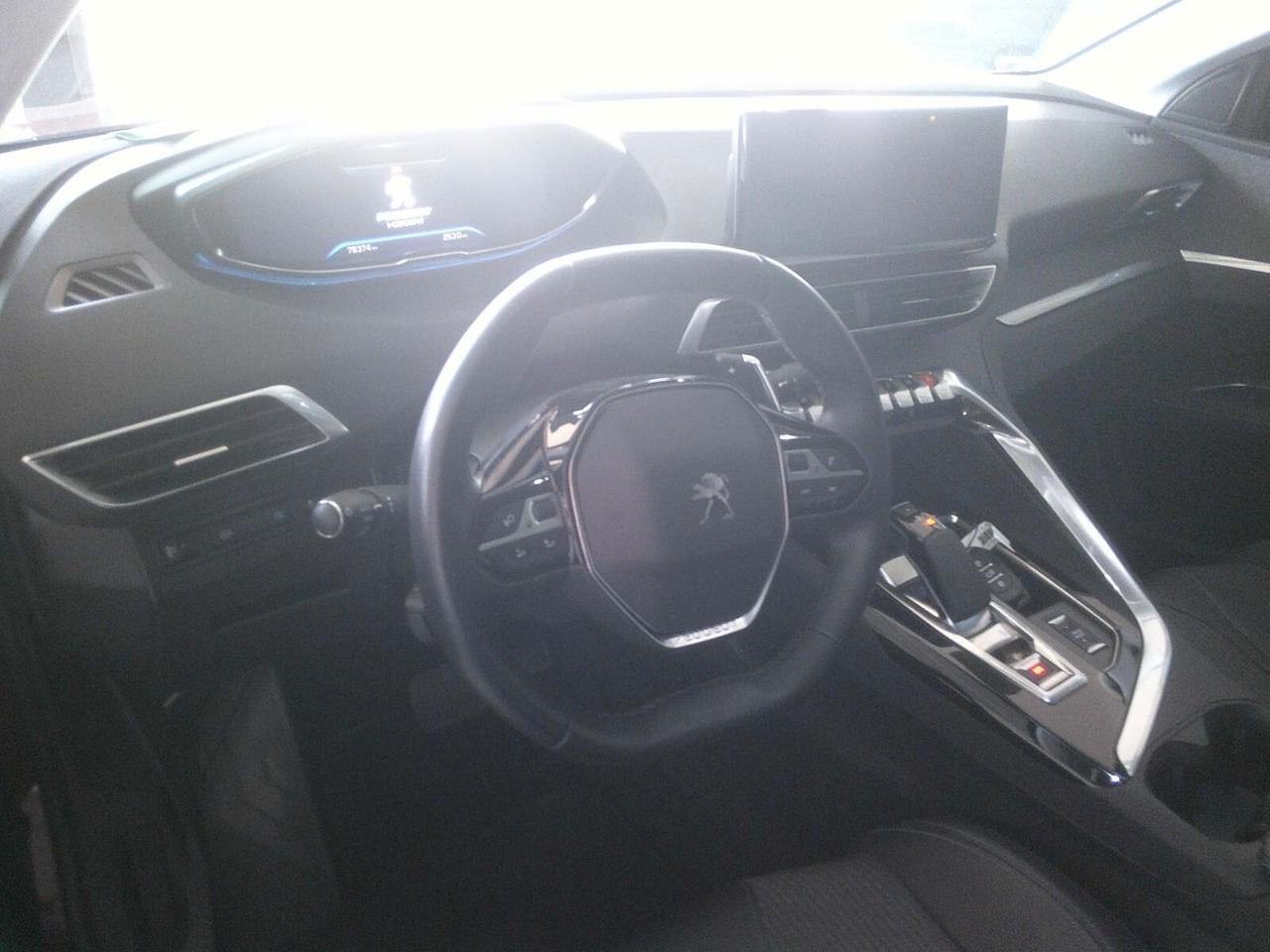 Peugeot 3008 Hybrid 225 e-EAT8 Allure Pack