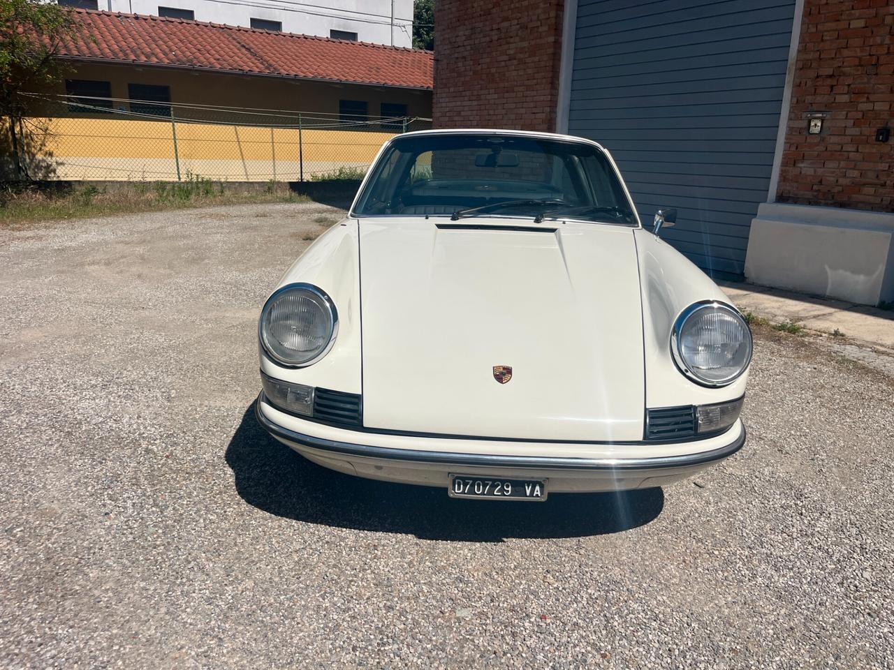 Porsche 911 2.4 T Targa Oro Asi